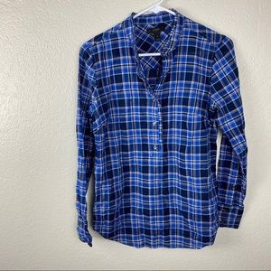 J crew Blue Plaid quarter button down long sleeve